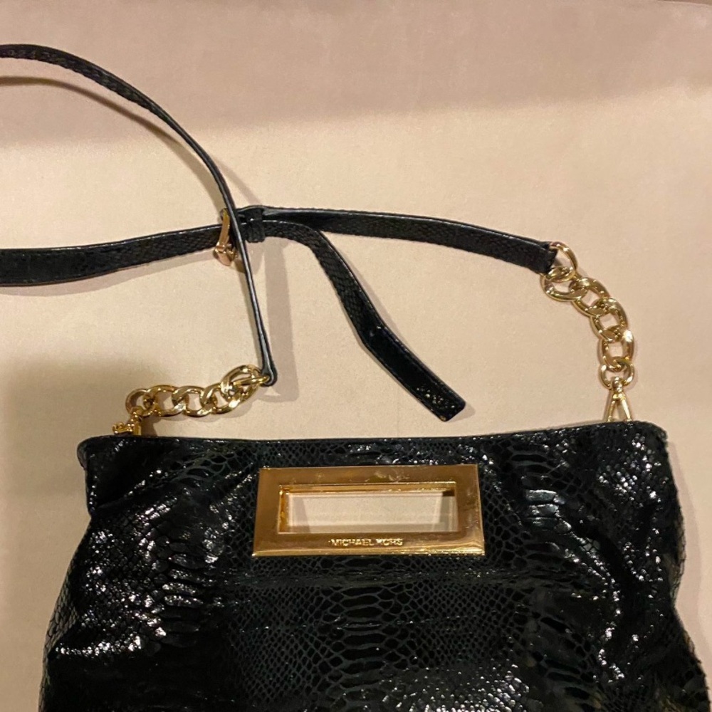 Michael kors black purse